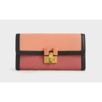 ราคา กระเป๋าสตางค์ใบยาวชาร์ลแอนด์คีธCharles & Keith ของแท้จาก shop   มือ 2 สภาพ มือ 1 (9176378646)