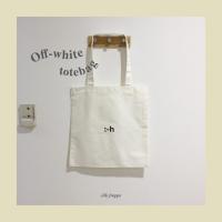 ราคา (พร้อมส่ง!) กระเป๋าผ้าสี Off-white (2393324800)
