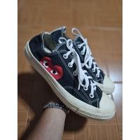 ราคา Converse All Star x PLAY สีดำ ไซร้41.5/26.5 มือสองของแท้(พื้นเเข็ง) (46557265204)