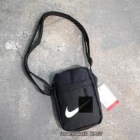 ราคา สะพายข้างใบเล็ก ทรงตั้ง NK โลโก้เรียบๆ ผ้าเคลือบกันน้ำ เล็กน่ารัก (40502130021)