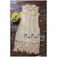 ราคา เดรสมือสอง ผ้าลูกไม้สีครีมทอง มีความเงาของเนื้อผ้า ไม่มีตำหนิ (7608507788)