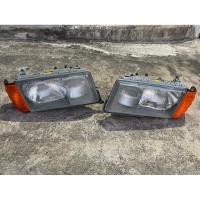 ราคา w201 190e ไฟหน้าและไฟเลี้ยวสองข้าง ใหม่แท้ w201 190e ไฟหน้าและไฟเลี้ยวสองข้าง ใหม่แท้ (25552744552)