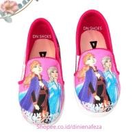 ราคา รองเท้าเด็กผู้หญิงตัวละครสีชมพู Elsa Frozen (27926891627)