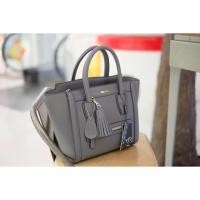 ราคา Amory lady bag city (หนังวัวแท้))ใส่code : BABN รับส่วนลด100 บาท ถึง 12 กพ 61 (834430121)