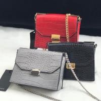 ราคา กระเป๋าสะพายข้าง Zara Snake Skin ของแท้ (9429055978)