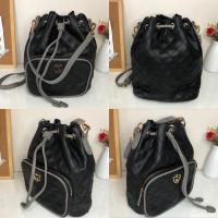 ราคา กระเป๋ามือสอง N03-65 PIMMY แบรนด์ พิมมี่ ทรงขนมจีบ สีดำ มือสอง สภาพใหม่ (20347044976)
