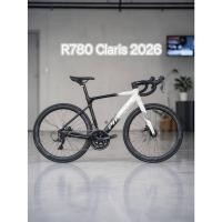 ราคา รถจักรยานเสือหมอบ R780 2026 New Shimano​ Claris 2026 เกียร์ Shimano จากญี่ปุ่น ​ ดิสเบรค, ดุมแบริ่ง (25198155170)