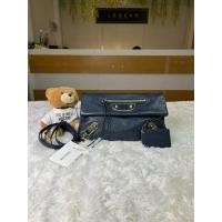 ราคา Balenciaga evenlope Clutch edge (24173762965)