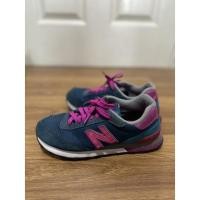 ราคา New balance มือสอง size 37.5-38 (18251736447)