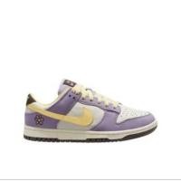 ราคา Used like new ✨Nike Women' Dunk Low Lilac Bloom/Soft Yellow-Sail (22.5cm) (29716031723)