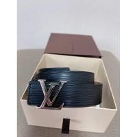 ราคา เข็มขัดLV 3CM. Size90/3612.เข็มขัดLV แท้มือสอง (22448749939)