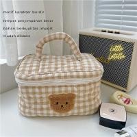 ราคา Little Latella - กระเป๋าเครื่องสําอาง Cherrie Bear | กระเป๋าพกพา/กระเป๋าอเนกประสงค์/กระเป๋าเครื่องสําอาง (43664700303)