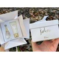 ราคา DIOR jadore edp mini set น้ำหอม 5ml+ body 20ml (10831675307)