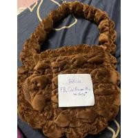 ราคา ♡ พร้อมส่งไทย ♡ กระเป๋า Carlyn Solf Velvet Brown ของแท้100% (23142272238)