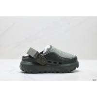 ราคา UGG SKTA รองเท้ารูระบายอากาศน้ําหนักเบาสวมใส่สบาย (56159693668)