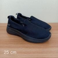 ราคา รองเท้าสลิปออนแบรนด์แท้มือสอง - Skechers Go Walk/Size 25 ซม. (21986174308)