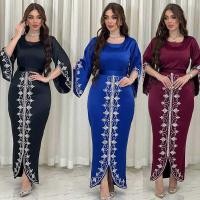 ราคา ▥ ผู้หญิงมุสลิมเสื้อคลุมแฟชั่นฝังเพชรนุ่มซาตินชุดราตรี (25993130236)