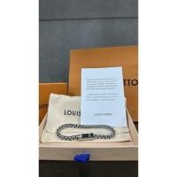 ราคา Louis Vuitton Monogram Chain Bracelet M62592 สวมได้ทั้งชายและหญิง เพื่อความหรูหรา (46210853932)