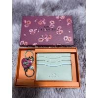 ราคา เซ็ตCoachใส่การ์ด+พวงกุญแจ พร้อมกล่องสุดคุ้ม (27850232017)