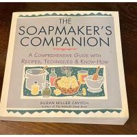 ราคา คู่หูของ Soapmaker โดย Susan Miller Cavitch (47707028934)