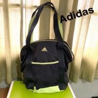 ราคา กระเป๋าสะพาย Adidas ของแท้ (1959664657)