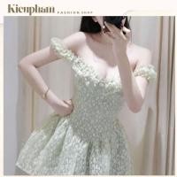 ราคา ชุดเดรสเปิดไหล่ลูกไม้มีแขนหอยเชลล์สไตล์สั้น Flared Pastel Feminine Style, Lady, Summer Travel Kieupham.shop (57956429246)