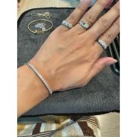 ราคา สินค้ามือ2!! กำไลฝังเพชรJubilee ไซส์M เพชรแถว สีWhite Gold!! (44610196703)