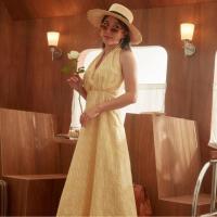 ราคา ส่งต่อเดรสยาว lookbooklookbook รุ่น Julia dress (Size.XS และ S) สีเหลือง (มี New/used) (24369934919)