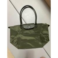 ราคา Longchamp Size L สีเขียวขี้ม้า ของแท้100% ใหม่มาก (29917163564)