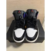 ราคา Nike Air Jordan 1 Mid Bright Concord Black Blue Purple White (Men's) มือสองใส่ไม่เกินสองที สภาพดีมากๆ (58110982653)
