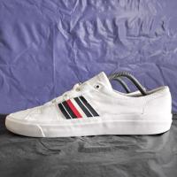 ราคา รองเท้า Tommy Hilfiger มือสองของแท้ Size 43/27.5 cm. (40427094053)