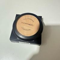 ราคา m ac foundation รองพื้นเนื้อครีม nc20 (26851387625)
