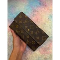 ราคา LOUIS VUITTON WALLET MONOGRAM 7990 ลดในไลฟ์เหลือ4800ค่า❤️CHANEL LONG WALLET 7990ลดในไลฟ์เหลือ4500ค่า❤️ (22637514447)