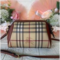 ราคา Burberry mini ทรงหมอน หนังแท้ มือสอง #งานตู้มือสอง (26321017302)