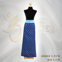 ราคา (วิมุตติยา) -ผ้าไหมมัดหมี่ ลายโคมห้าผสมลายดอกพิกุล (น้ำเงินเข้ม) ขนาดรอบเอว 1.44M. X 1.1M. (47157932089)