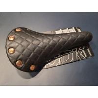 ราคา เบาะจักรยาน อานจักรยาน ปั่นจักรยาน DDK 2732 Diamond Black (29824034543)