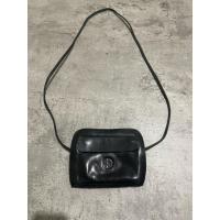 ราคา CODE:076-LEATHER SLING BAG-LOWER KLLEINI SLING BAG (46409444433)