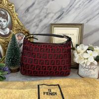 ราคา Fendi pouch bag มือสองของแท้ (24759627928)