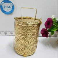 ราคา Brass byfaF1097 *ปิ่นโตตอกลาย ลายดอกไม้ 3 ชั้น ทองเหลืองเนื้อดี (6540955506)