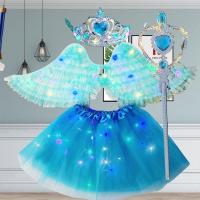 ราคา Luminous Angel Wings สาวน้อยสไตล์เจ้าหญิงกลับตกแต่งวันเด็กเครื่องแต่งกายชุดเด็ก Elsa Princess ของเล่น 4.29 (56559667657)