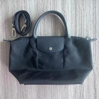 ราคา Used Longchamp Le Pliage Neo M Tote กระเป๋ามือสอง หูสั้น ขนาด M สีดำ (52160349376)