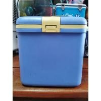 ราคา กระติกน้ำแข็ง cooler สีฟ้า มือสอง (11759790314)