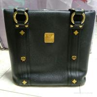 ราคา MCM ของแท้ สีดำ อะไหล่เงาวิ้ง ซับในเลอะนิดหน่อย (11558391656)