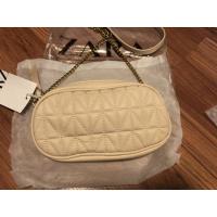 ราคา กระเป๋าสะพายไหล่ ZARA ใบเล็ก มือ1 (29617033957)