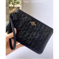 ราคา กระเป๋าค้องมือ Coach แท้!! จาก Outlet (19055880751)
