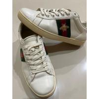 ราคา รองเท้าผ้าใบ Gucci Women's Ace Beeมือสอง Sz.38ยาว24cm.ไม่มี อุปกรณ์ (28820842226)