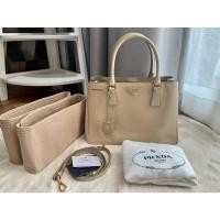 ราคา Prada saffiano lux 33 - 1 zip caramel (15260741288)