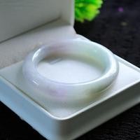 ราคา กำไลหยกม้วนกลมสามสีเนื้อแก้ว เขียว ขาว ม่วง size 51-52 mm หยกพม่าแท้สีธรรมชาติ (56312391142)