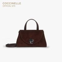 ราคา COCCINELLE กระเป๋าถือผู้หญิง รุ่น NIKLA HANDBAG 180201 สี BRUNETTE/BRUNETTE (42561594088)