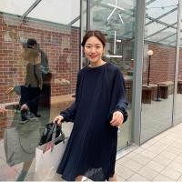 ราคา ส่งต่อ เดรสอัดพลีท สีน้ำเงิน จาก chawy.boutique มีภาพสินค้าจริง (18494637836)